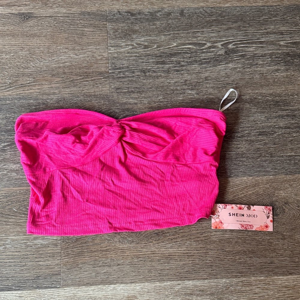 SHEIN STRAPLESS TOP
